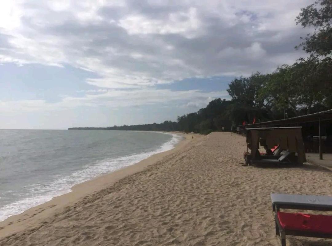 Lotus Desaru Beach Resort, 2 Bdrms, W/Splash Park Bandar Penawar المظهر الخارجي الصورة