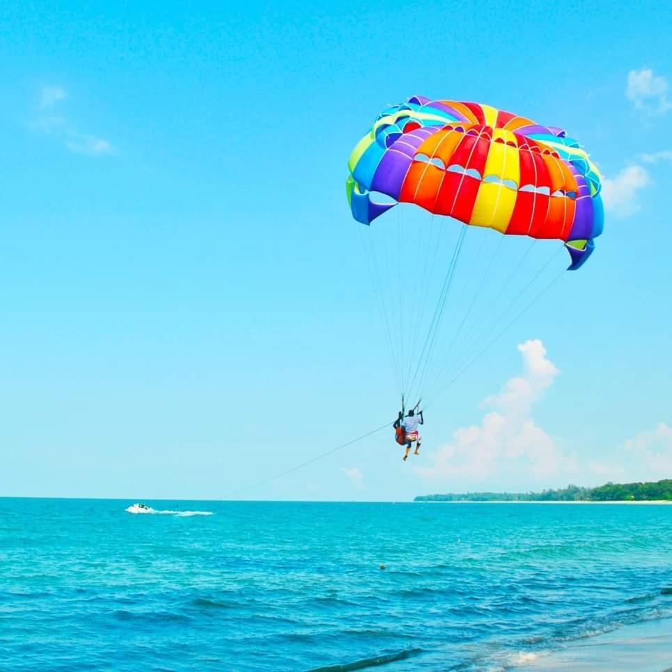 Lotus Desaru Beach Resort, 2 Bdrms, W/Splash Park Bandar Penawar المظهر الخارجي الصورة